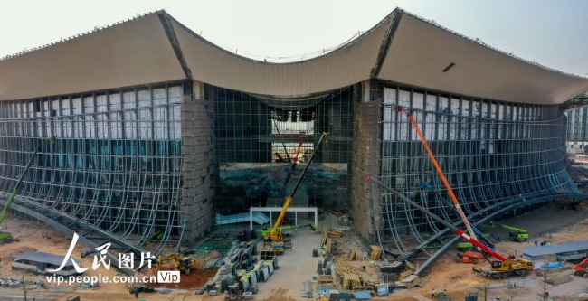 廣東廣州：國(guó)際金融論壇會(huì)址建設如火如荼